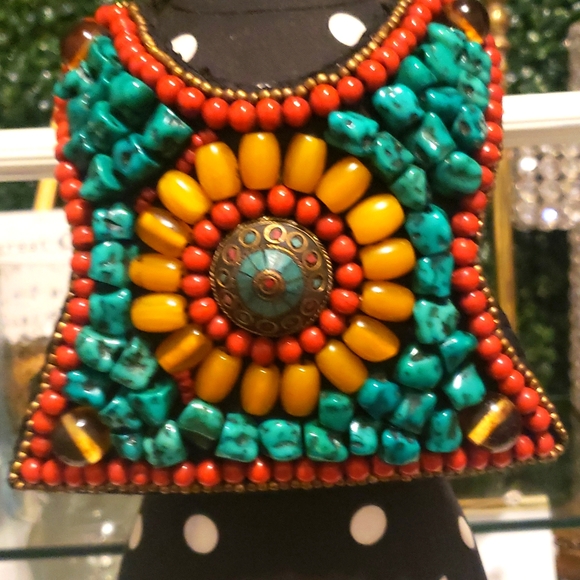 Tibetan beaded necklace - Picture 3 of 5